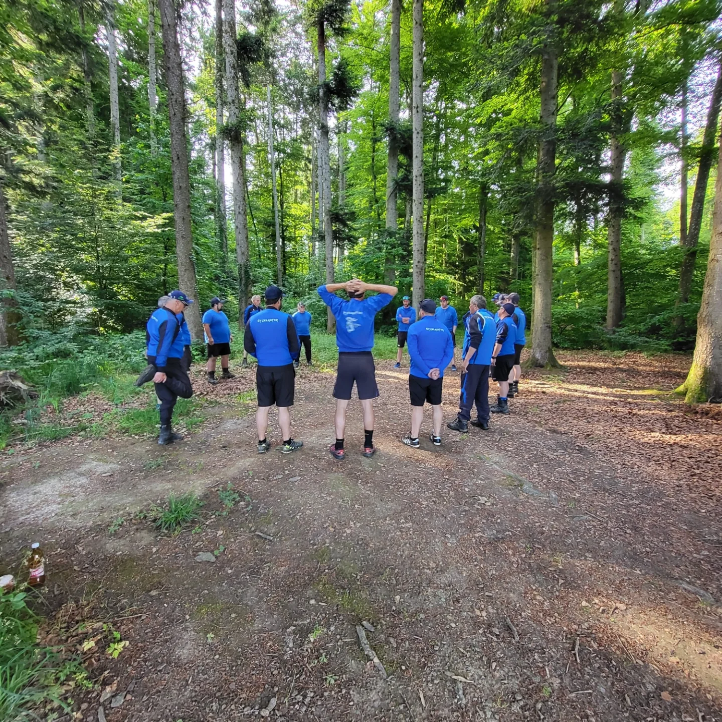 Runde Nr. 7 mit dem Leader der Gruppe nach einem anstrengenden Vorabend beim @fo…